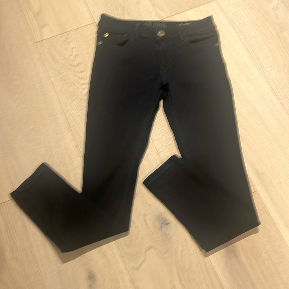 DL1961 stretch comfort jeans.